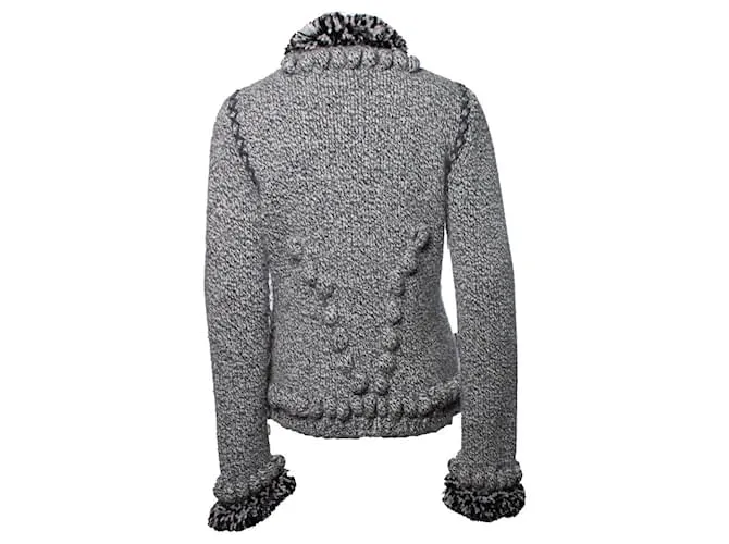Alexander McQueen, Cárdigan de punto gris 