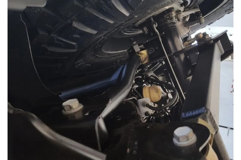 Brazos de control superiores traseros ajustables Clayton Off Road Premium Lift 0-5