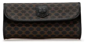 Céline Clutch Macadam negro de Celine 