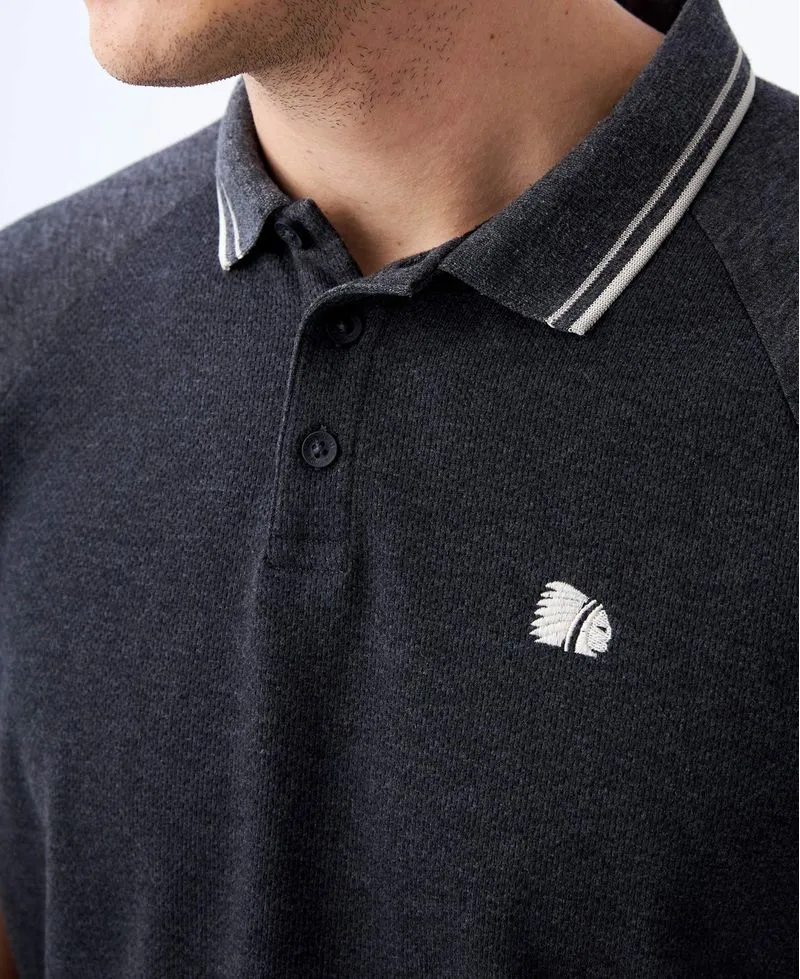 Polo con mini indio bordado para hombre