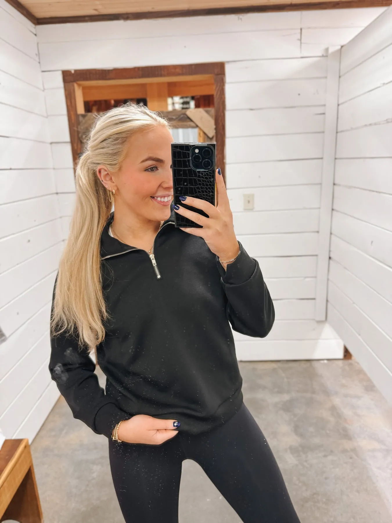The Hamptons Black Quarter Zip-