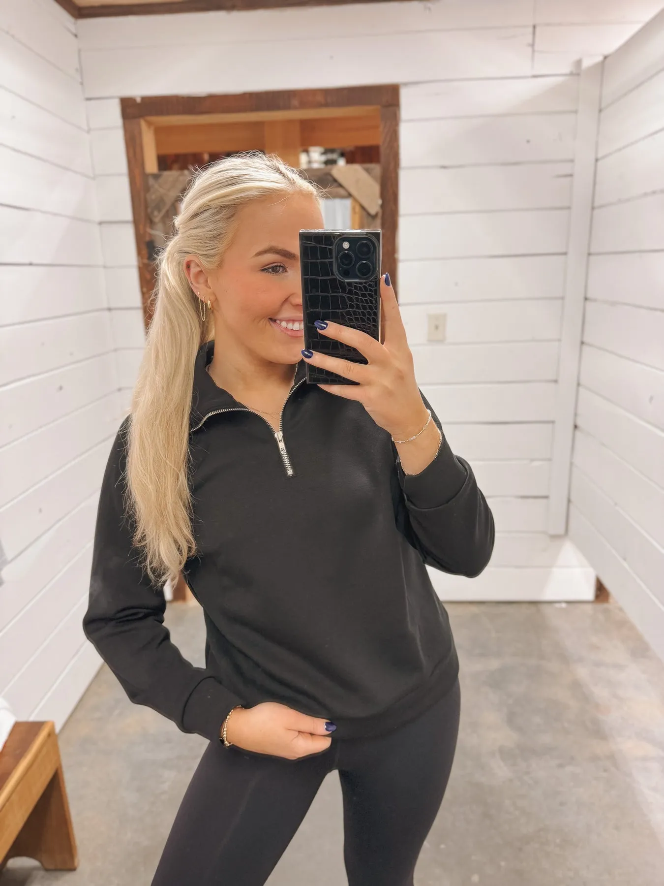 The Hamptons Black Quarter Zip-