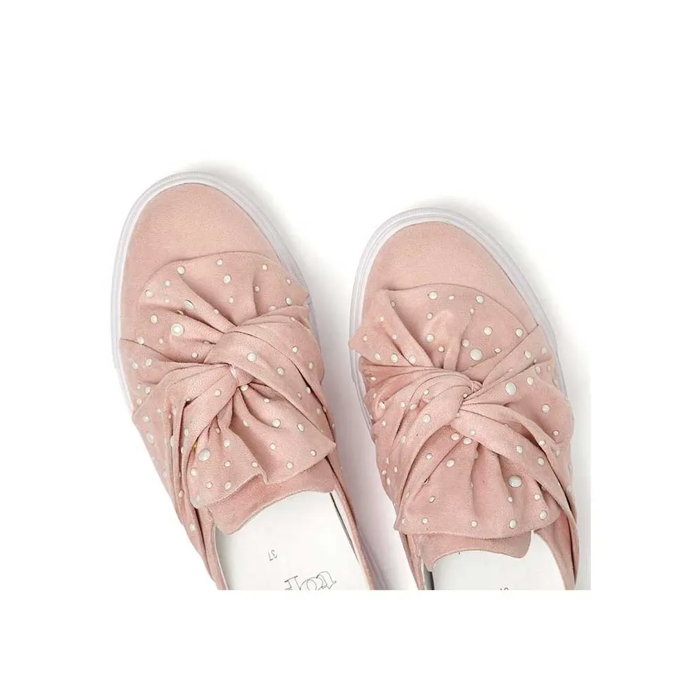 Zueco de piel estilo deportivo TOP3SHOES 8507